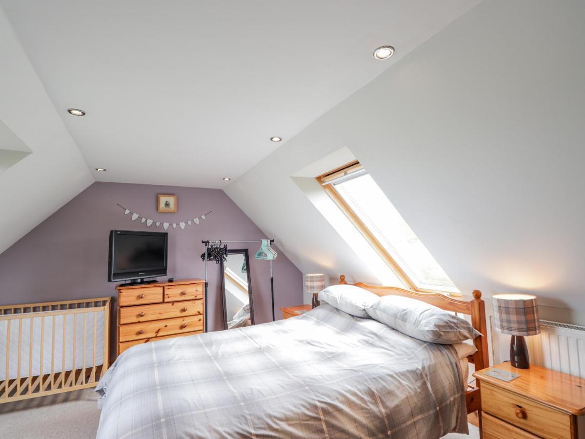 Ridge End Cottage Kilmaluag 외부 사진